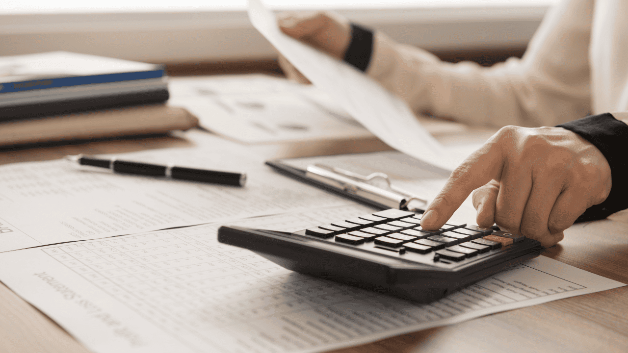 Are Employee Benefits Tax Deductible for Small Businesses in Canada?